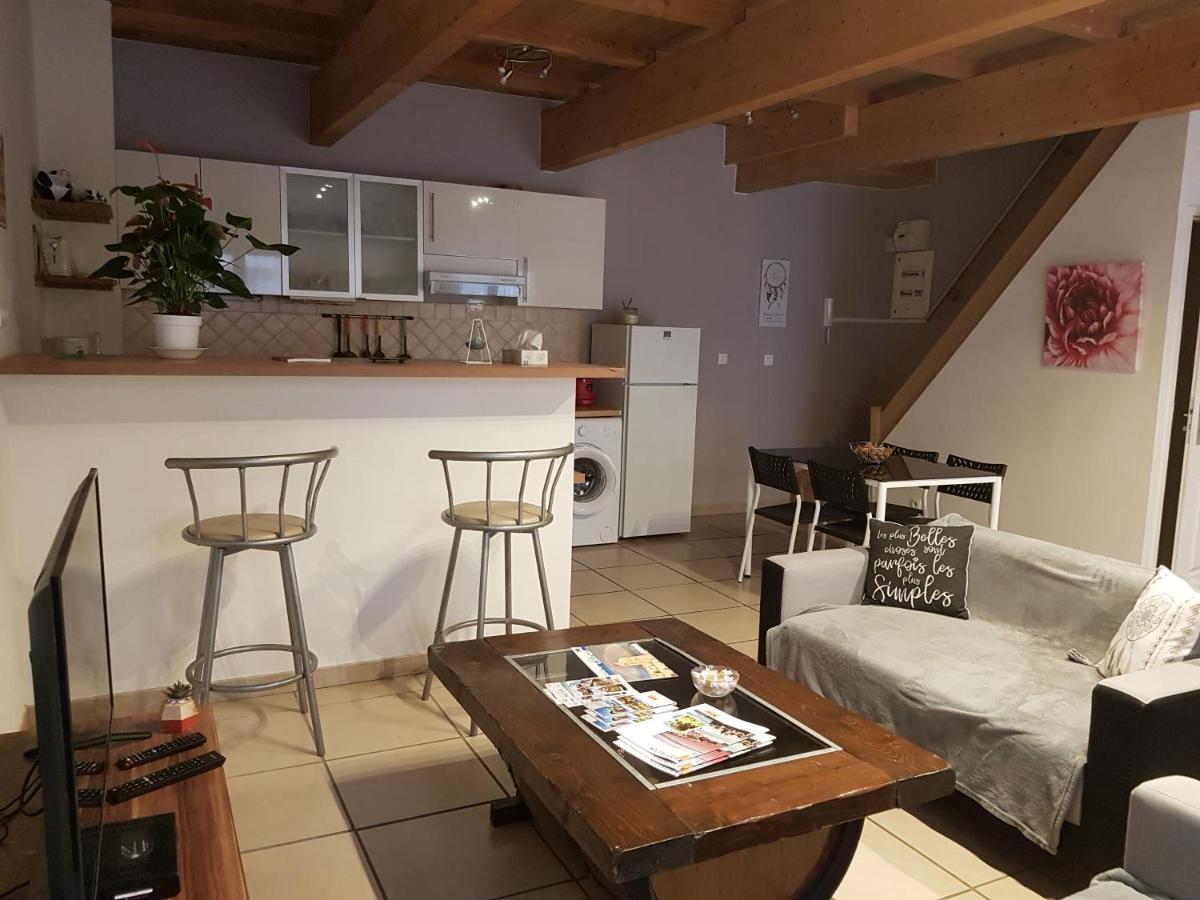 Appart B Tout Confort, Climatise Sur Coursan Luaran gambar